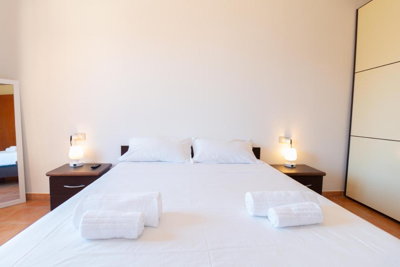 Apartamento Sardinianworld - Su Pasiu Cabras Exterior foto